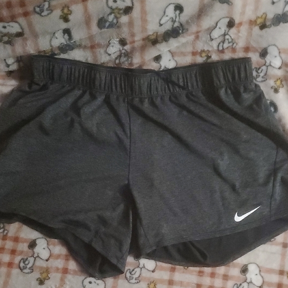 Nike Women's Charcoal Athletic Shorts - Picture 1 of 4
